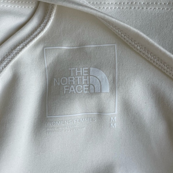 THE NORTH FACE Dune Sky Performance Tank Moisture Wicking Off White NWOT Medium - Picture 9 of 12
